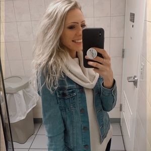 Meet your Posher, Savannah